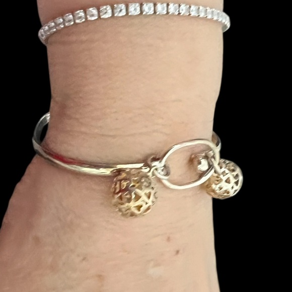 Silver .925 Bangle Bracelet stamped with 2 dangling ball charms - Picture 1 of 10